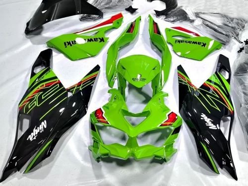 Комплект пластика Kawasaki Ninja ZX-4R 2023