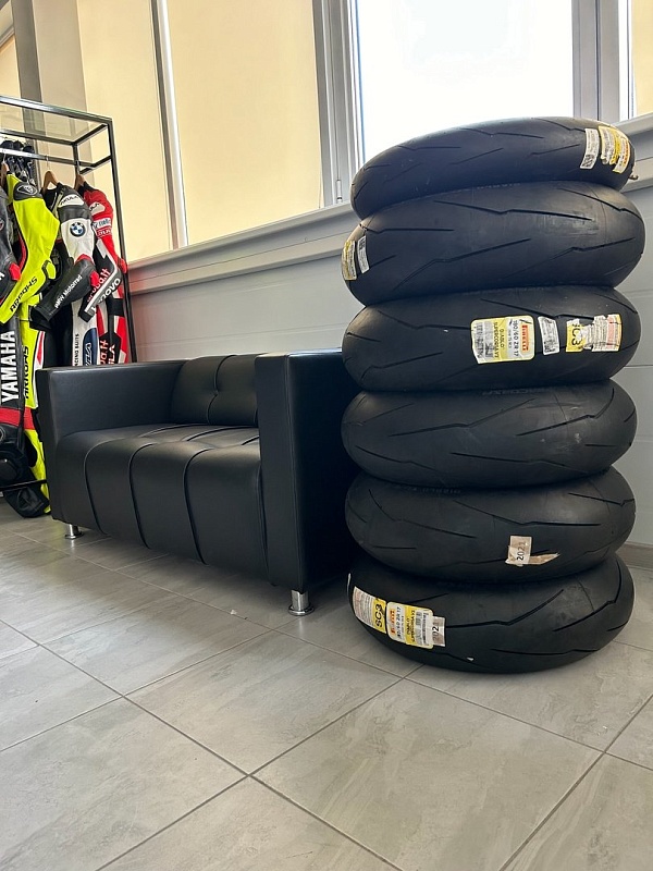 Pirelli Diablo Supercorsa SC-3