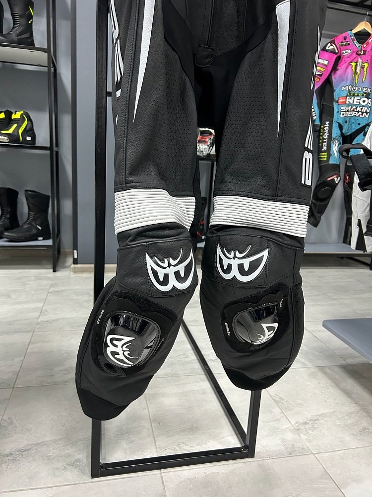 Мотокомбинезон Berik