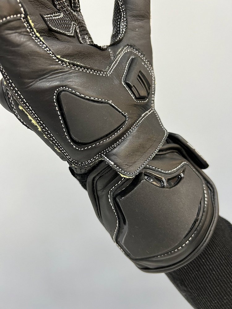 мото перчатки Berg Predator