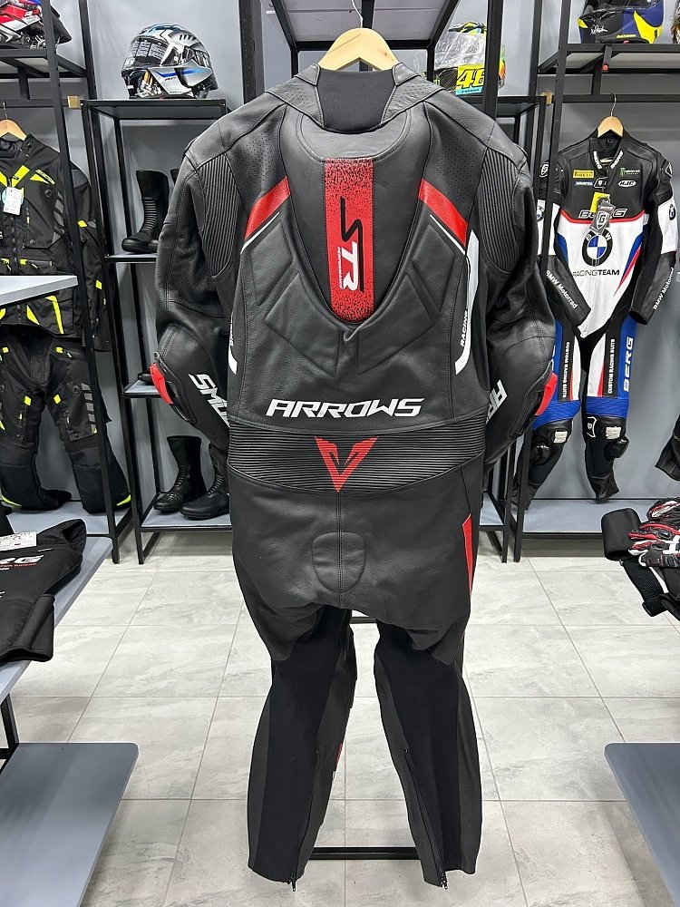 Мотокомбинезон Arrows StR