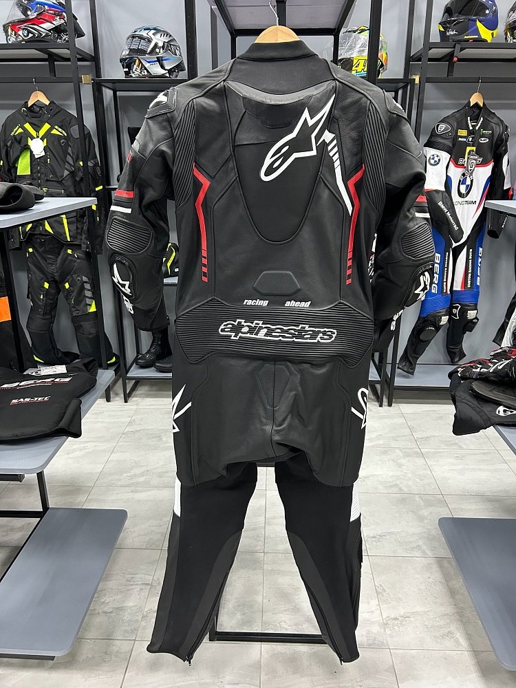 Мотокомбинезон