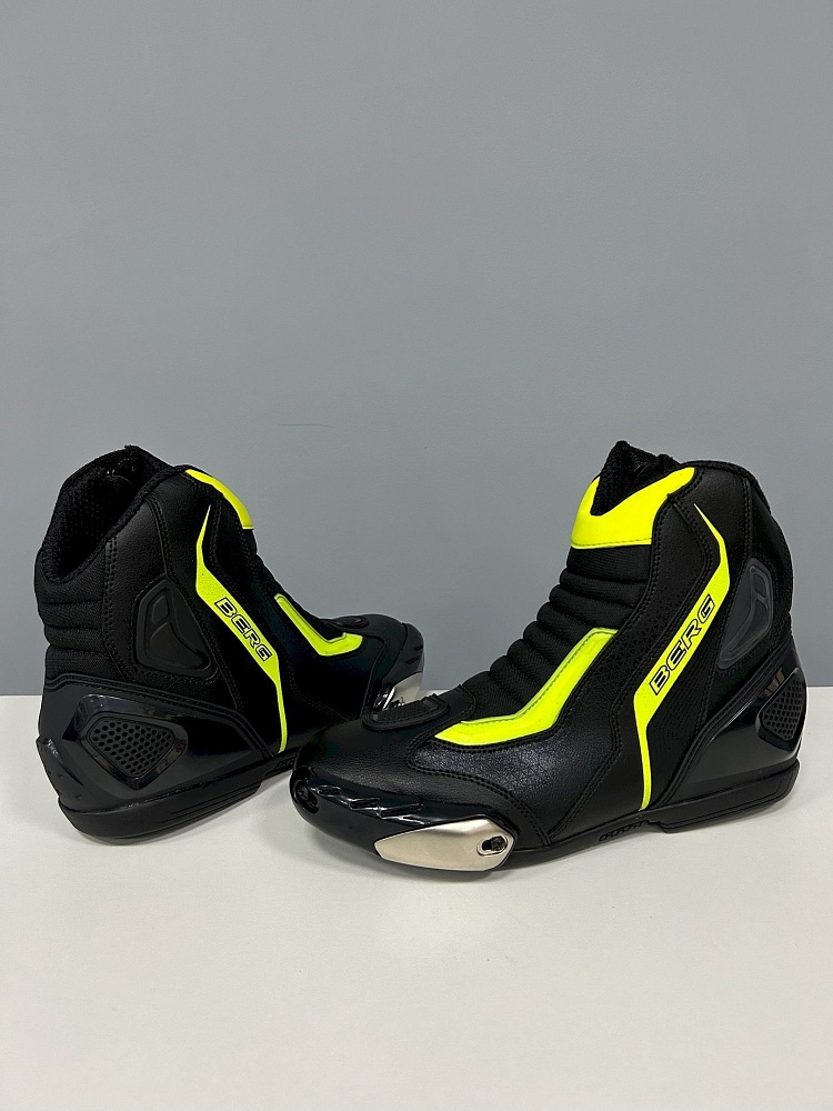 Мотоботы гоночные Berg Glam