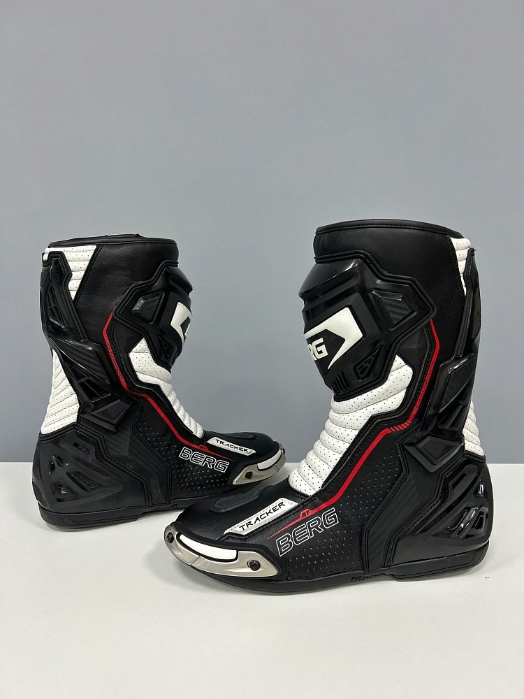 Мотоботы гоночные BERG Tracker white