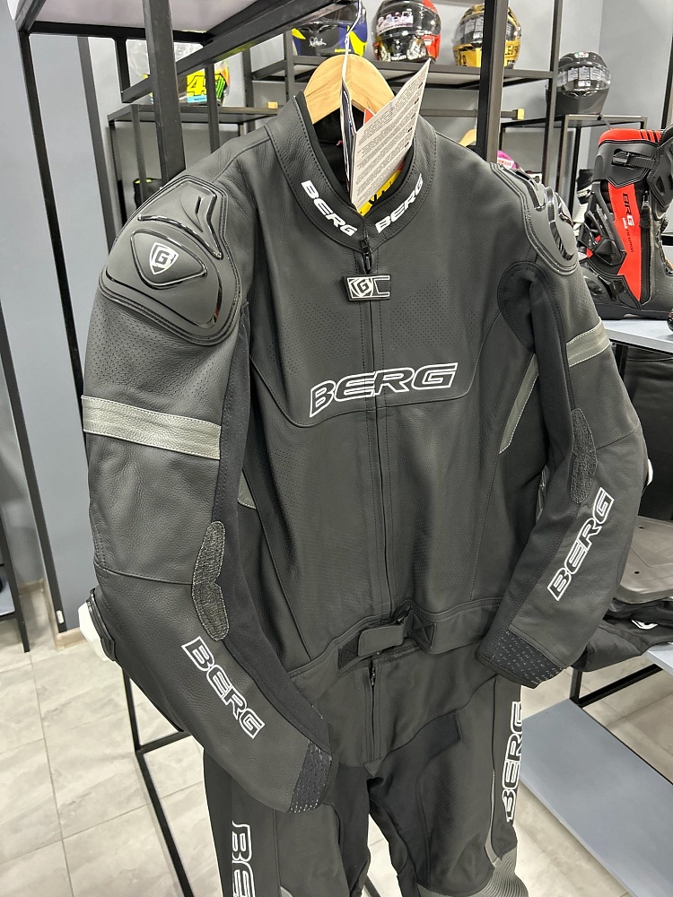 Мотокомбинезон Berg STR 3