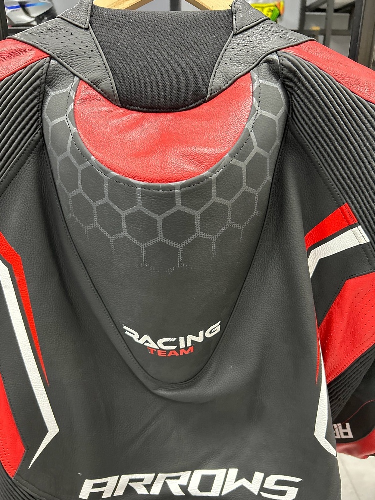 Мотокомбинезон Arrows