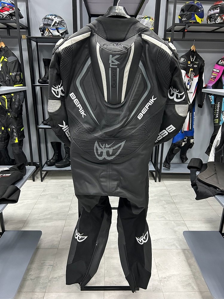 Мотокомбинезон Berik 2