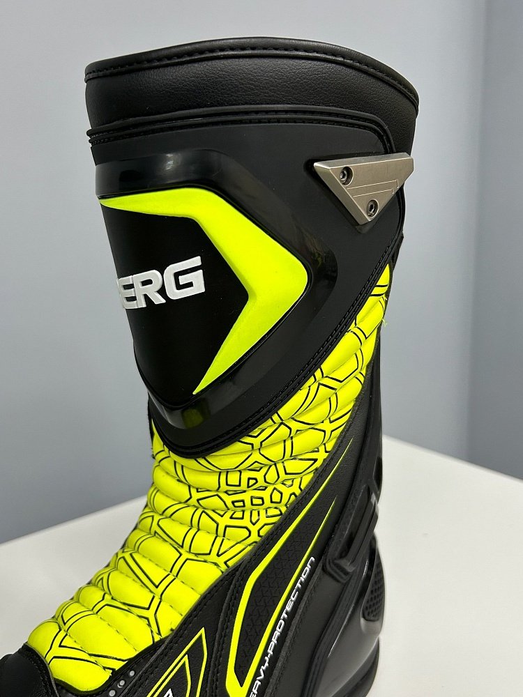 Мотоботы гоночные Berg RX-7