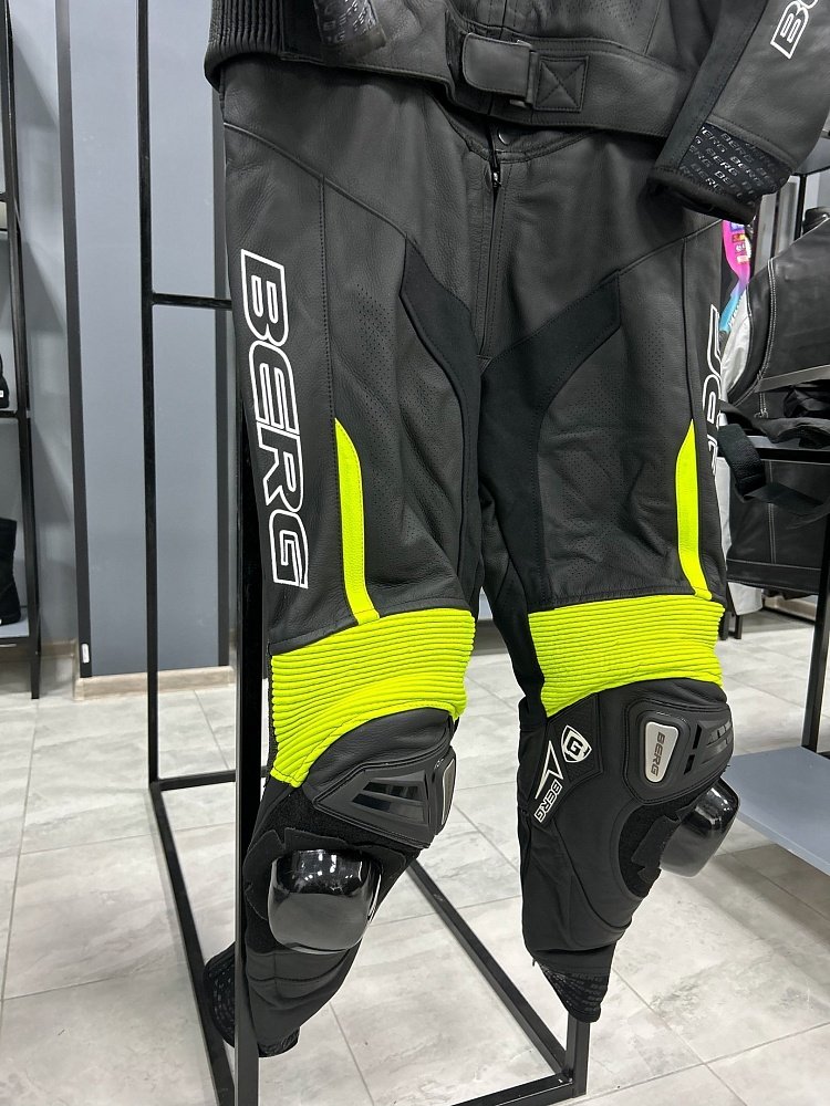 Мотокомбинезон Berg STR 2