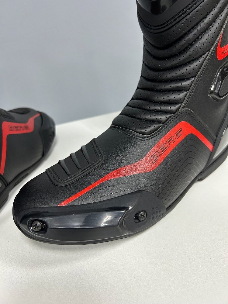 Мотоботы гоночные Berg RX-13