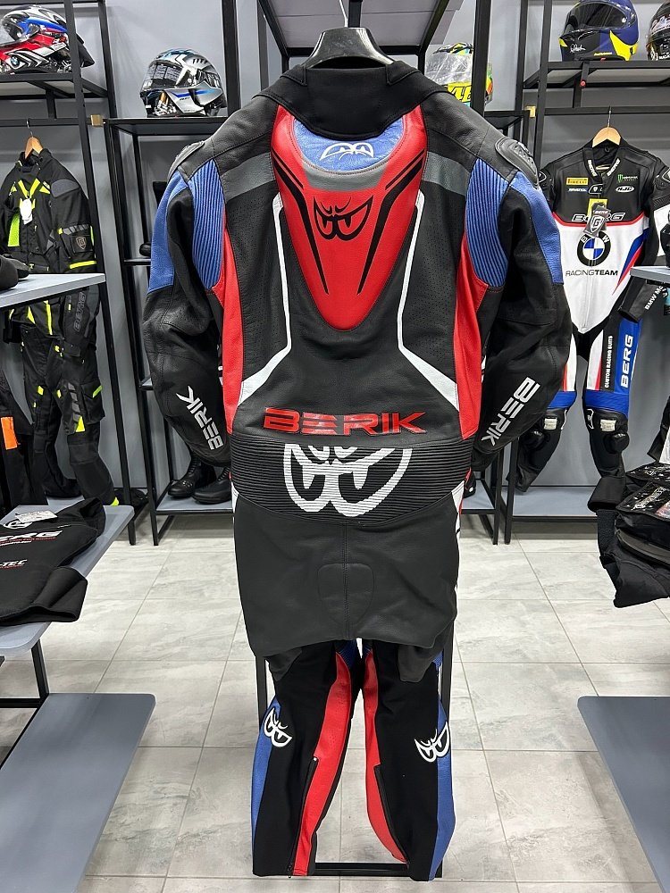 Мотокомбинезон Berik