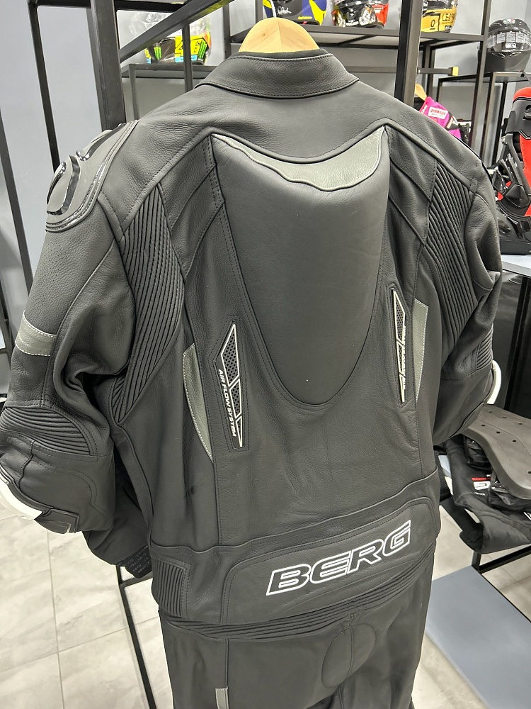 Мотокомбинезон Berg STR 3