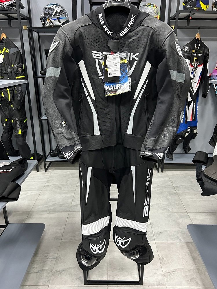 Мотокомбинезон Berik